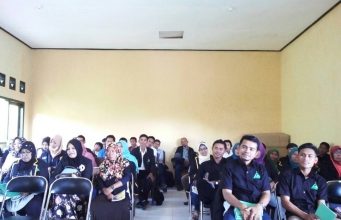 PENUTUPAN KKN MAHASISWA IISBUD SAMAWA REA