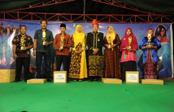 SETELAH SUKSES, BUPATI TUTUP RANGKAIAN FESTIVAL PESONA OLAT OJONG