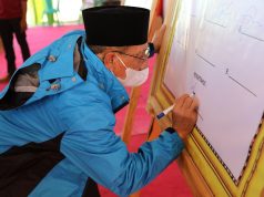 Bupati Sumbawa Ajak Masyarakat Lawan Covid-19 dengan STBM