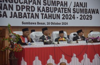 PJS BUPATI HADIRI PELANTIKAN PIMPINAN DPRD KABUPATEN PRIODE 2024-2029