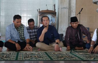 RANGKAIAN SAFARI RAMADHAN 1446 H, GUBERNUR NTB BERDIALOG DENGAN PARA KEPALA SEKOLAH DI SMK 1 LUNYUK
