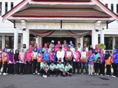 WABUP LEPAS KONTINGEN KABUPATEN SUMBAWA IKUTI FORNAS KE- 8 TAHUN 2025