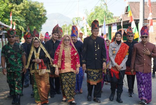 BUPATI : MANGAN BAREMA AJANG SILAHTURAHMI MASYARAKAT DENGAN PIMPINAN