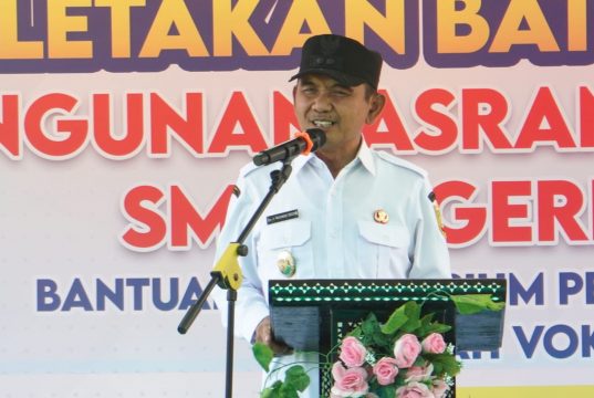 ASRAMA SMKN 1 ALAS DIBANGUN, WABUP PELETAKAN BATU PERTAMA