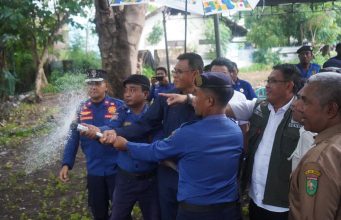 PERCEPAT RESPON KEBAKARAN, BUPATI RESMIKAN POS DAMKAR DI KECAMATAN EMPANG