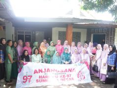 ANJANGSANA KE RUMAH-RUMAH SESEPUH TOKOH PEREMPUAN KABUPATEN SUMBAWA, KETUA TP PKK HARAPKAN KOLABORASI UNTUK BERSAMA MEMBANGUN SUMBAWA