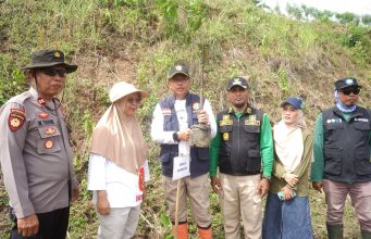 SELAMATKAN HUTAN-HUTAN SUMBAWA, BUPATI PIMPIN PENANAMAN POHON SERENTAK PUTARAN LIMA