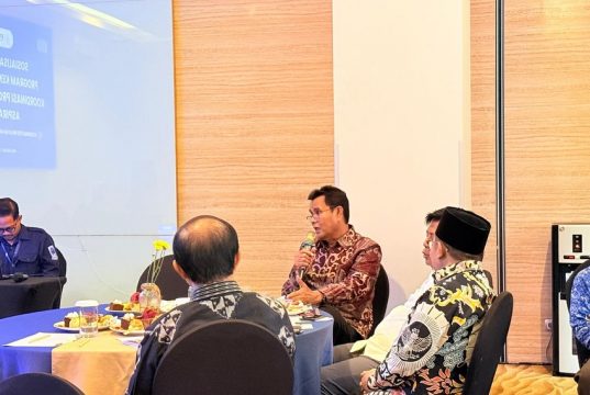 Bupati Sumbawa Hadiri Sosialisasi Program Pendidikan Kemendikdasmen dan Penandatanganan Komitmen Bersama Bupati se-NTB di Mataram